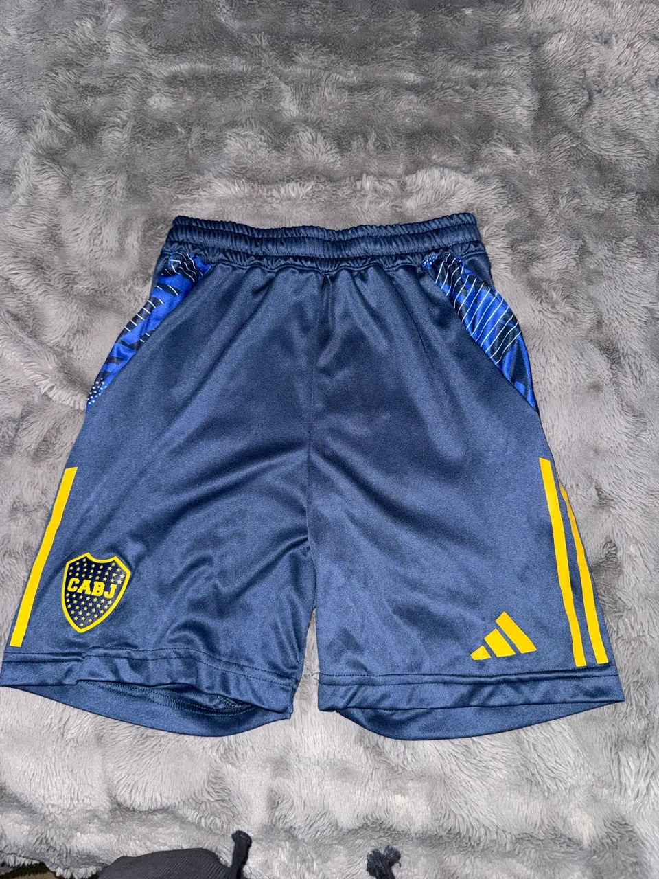 Short adidas - imagen 1