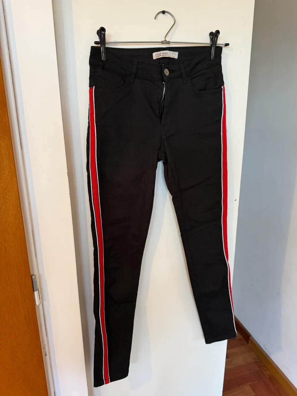 Zara · Talle EU 38