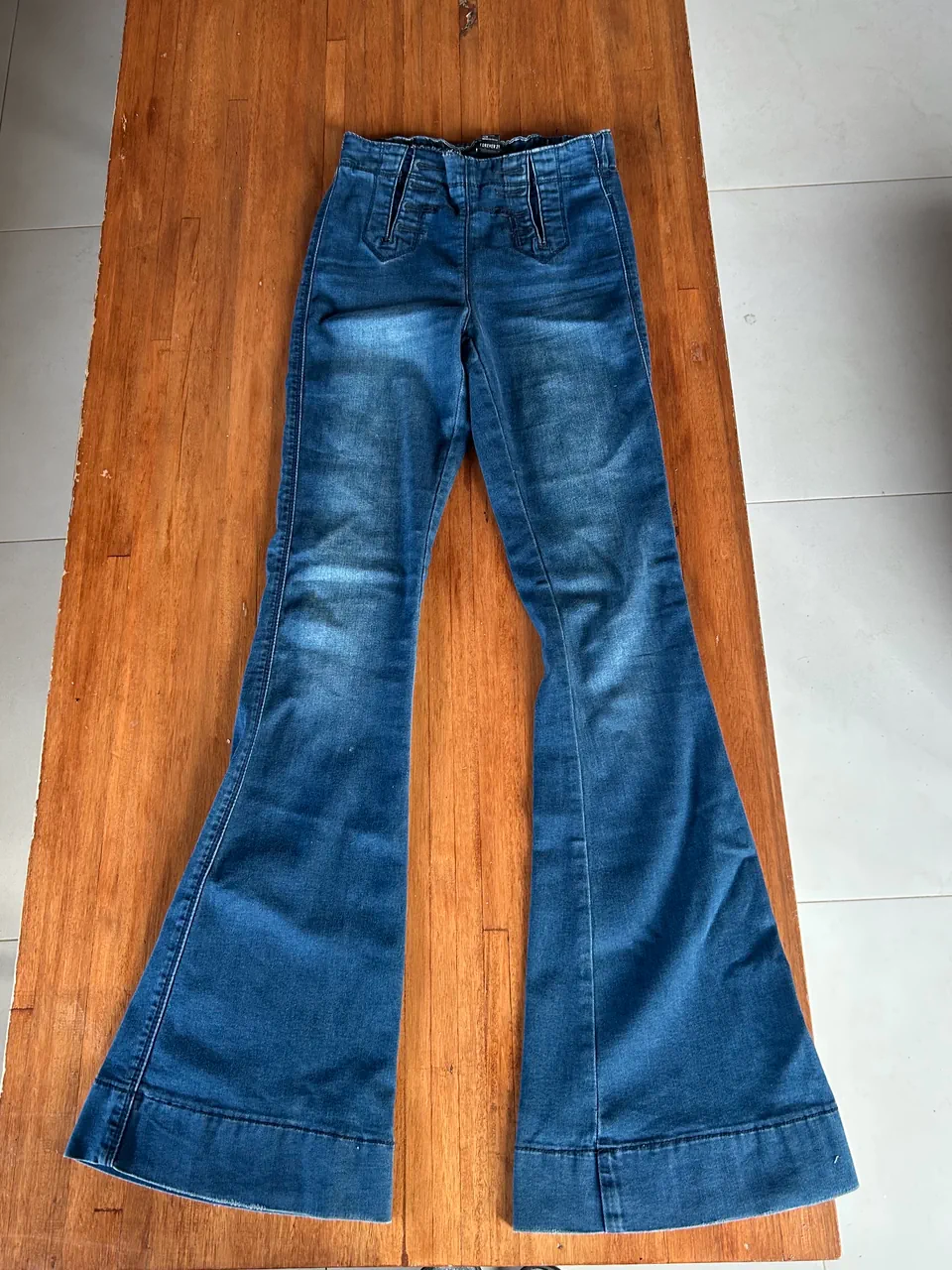 Forever 21 · Talle US 24