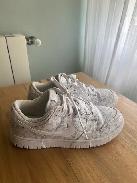 Nike · Talle EU 39