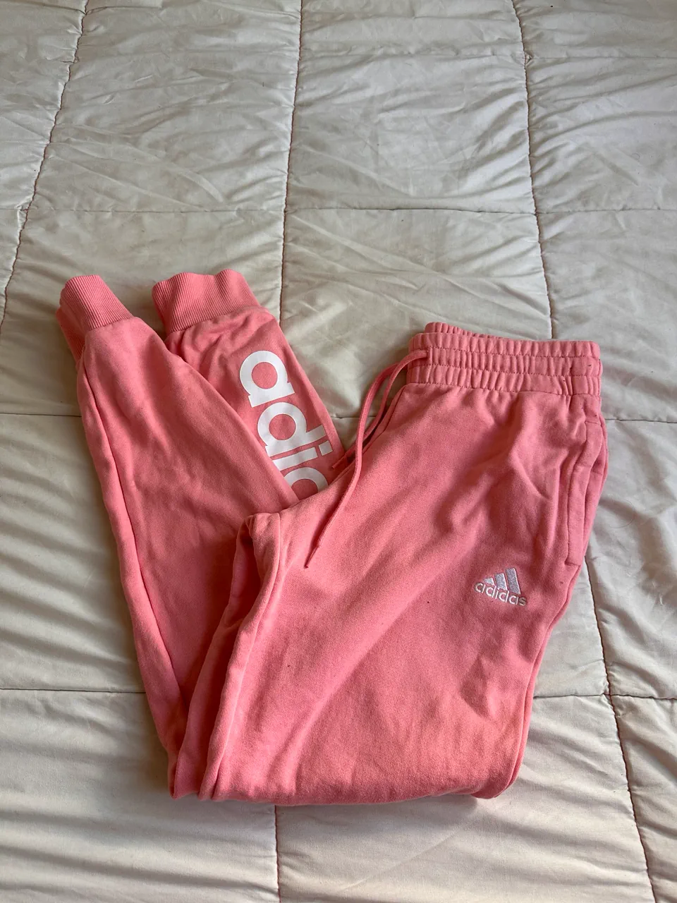 Pantalón adidas - imagen 1