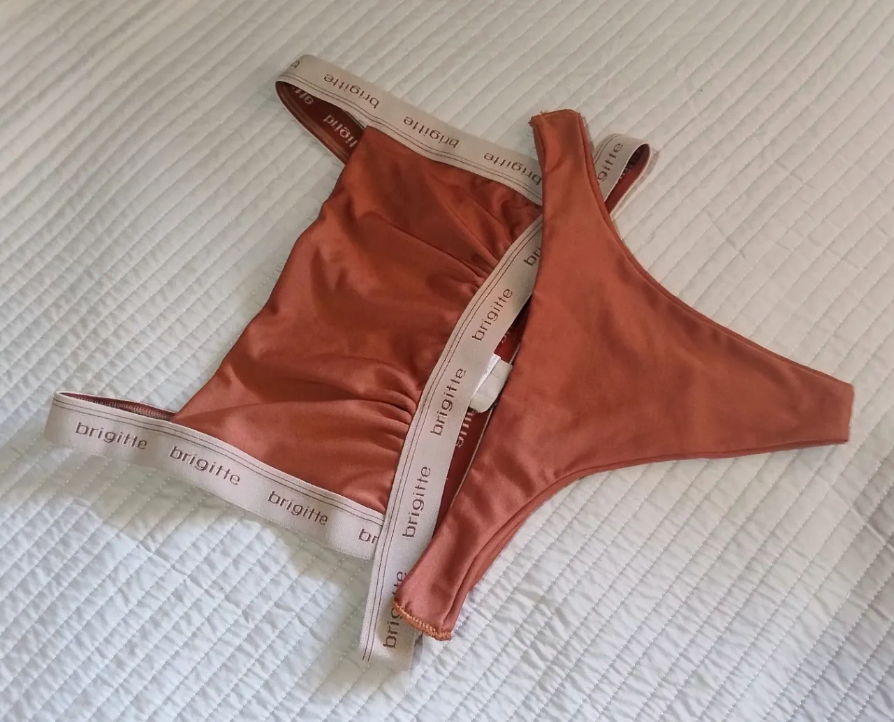 Conjunto Brigitte - imagen 1