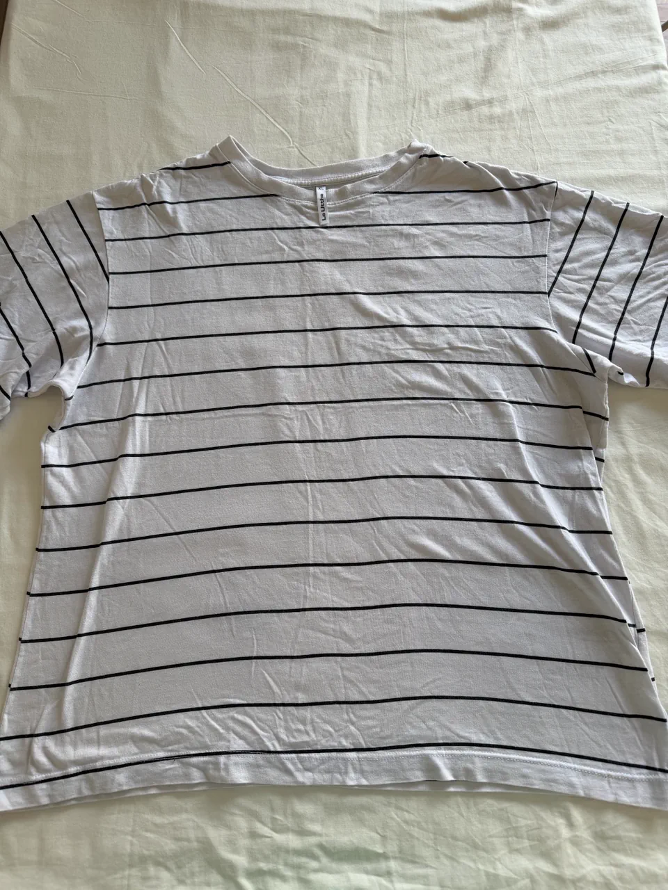 Remera Le Utthe - imagen 1