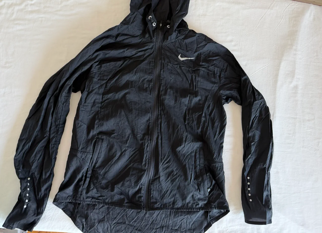 Campera Nike - imagen 1