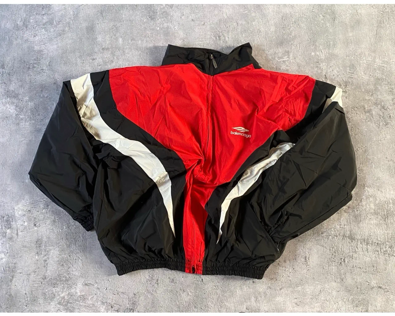 Campera Balenciaga · Talle L