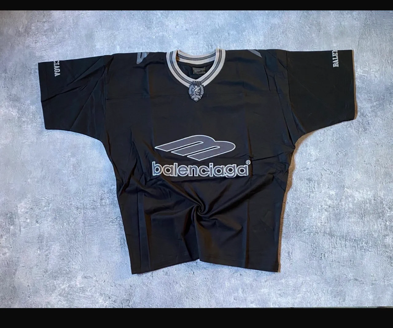 Remera Balenciaga - imagen 1
