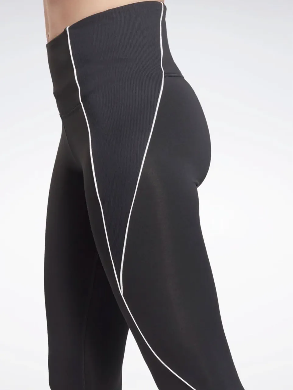 Reebok · Talle S