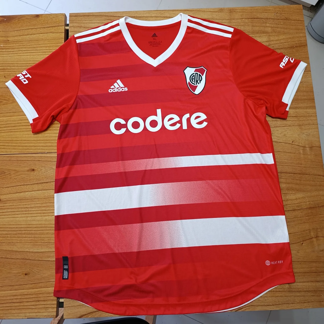 adidas · Talle XL