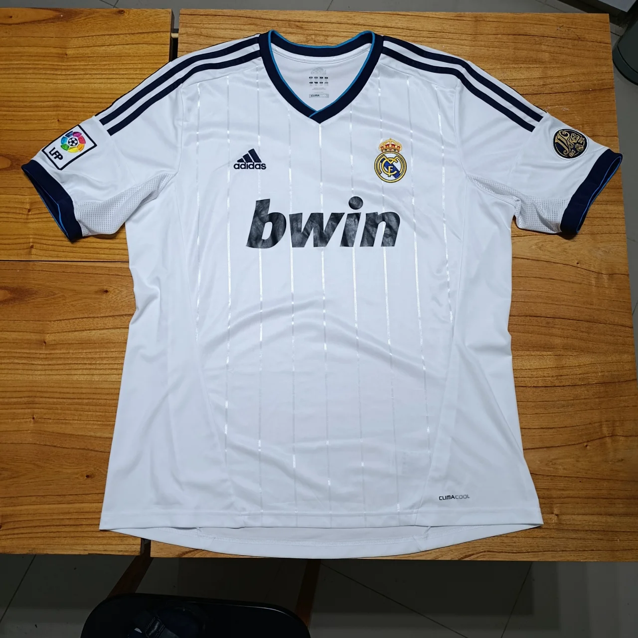 adidas · Talle XL
