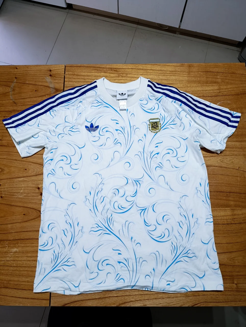 Remera adidas - imagen 1