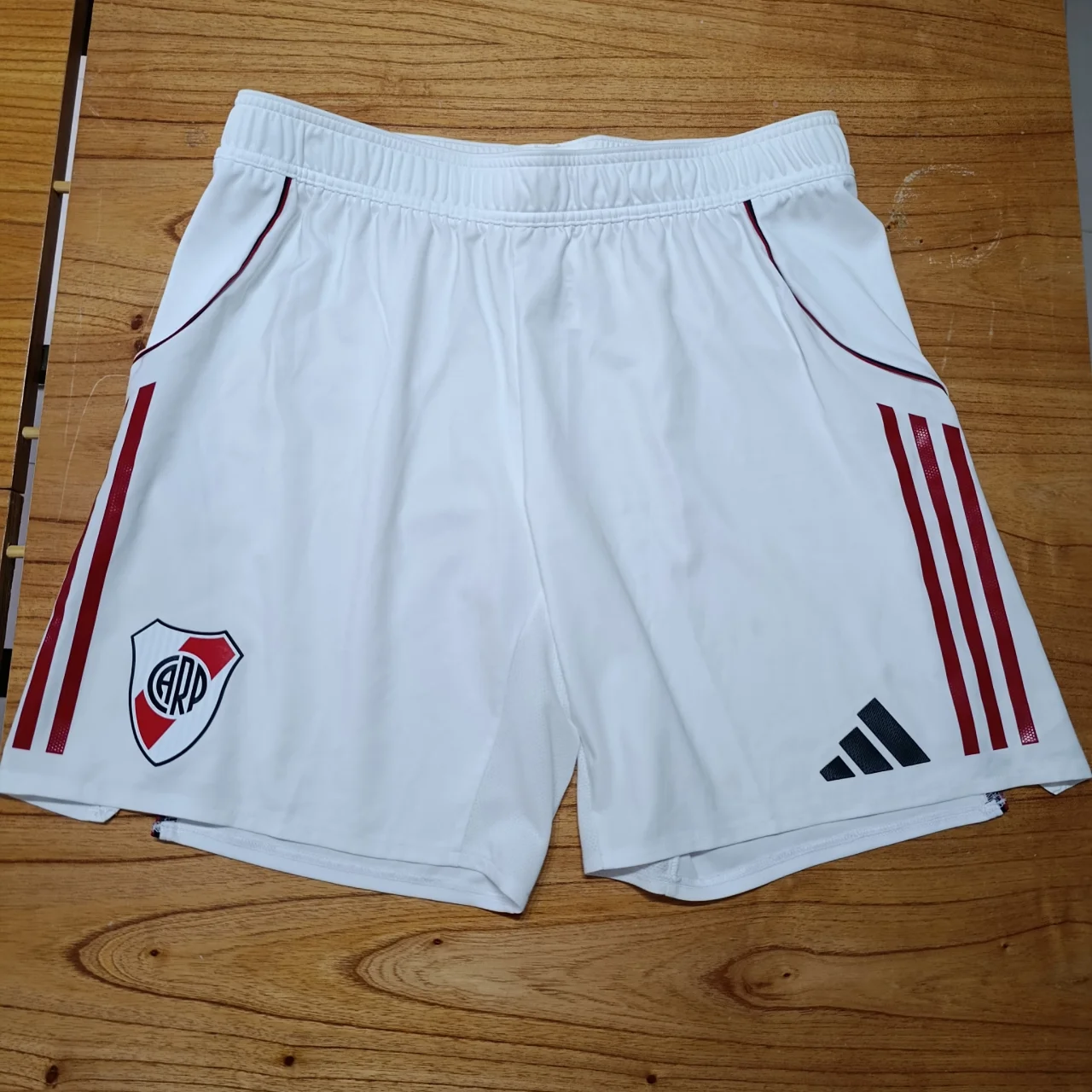 Short adidas - imagen 1
