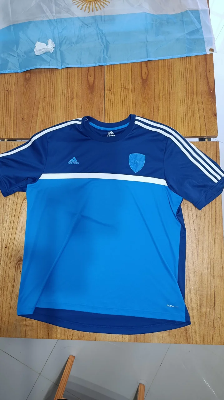 Remera adidas - imagen 1