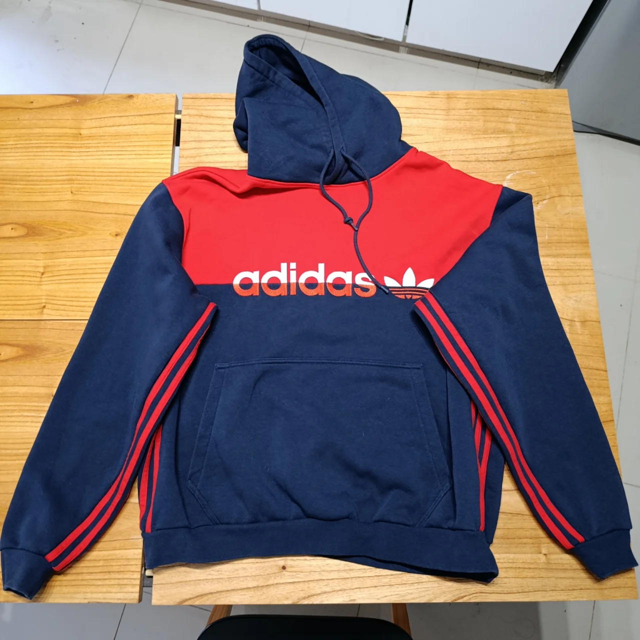 Buzo adidas - imagen 1