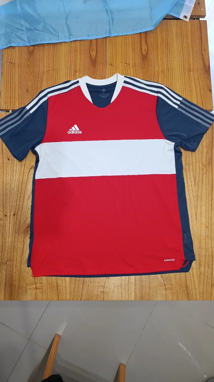 Remera adidas - imagen 1