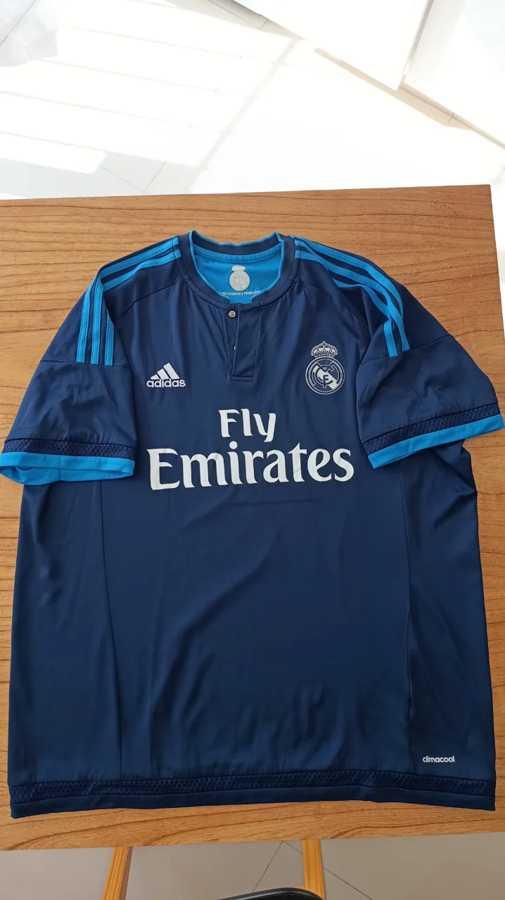 Camiseta adidas - imagen 1