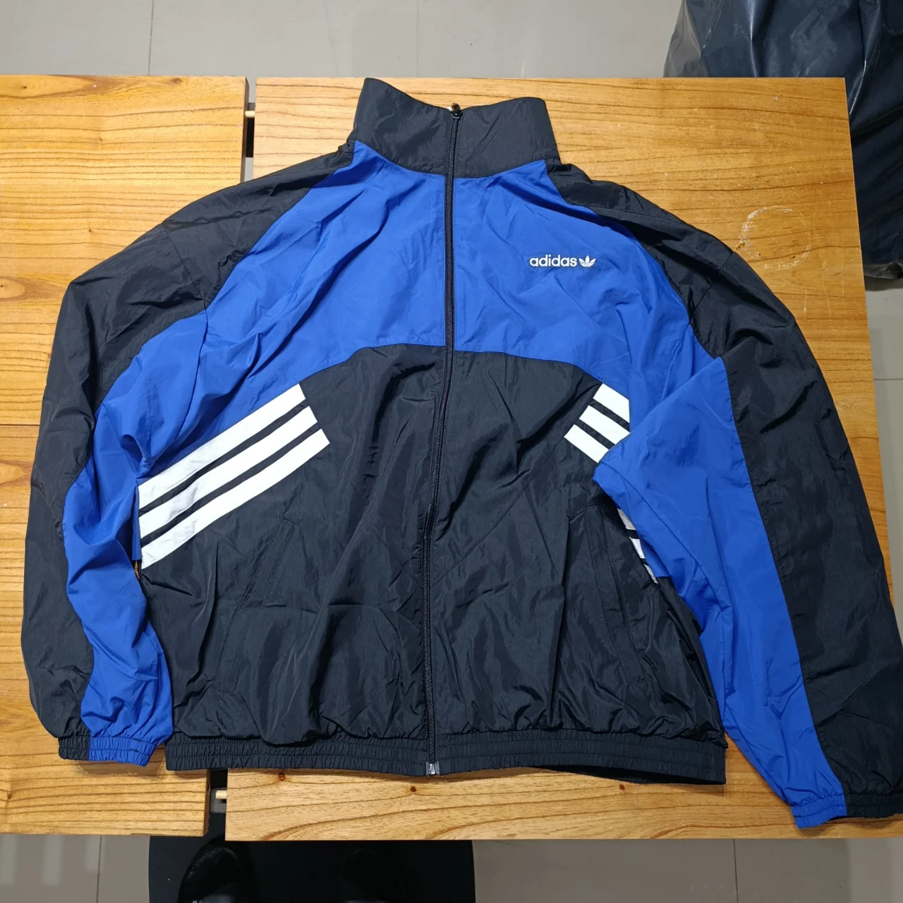 Rompeviento adidas - imagen 1