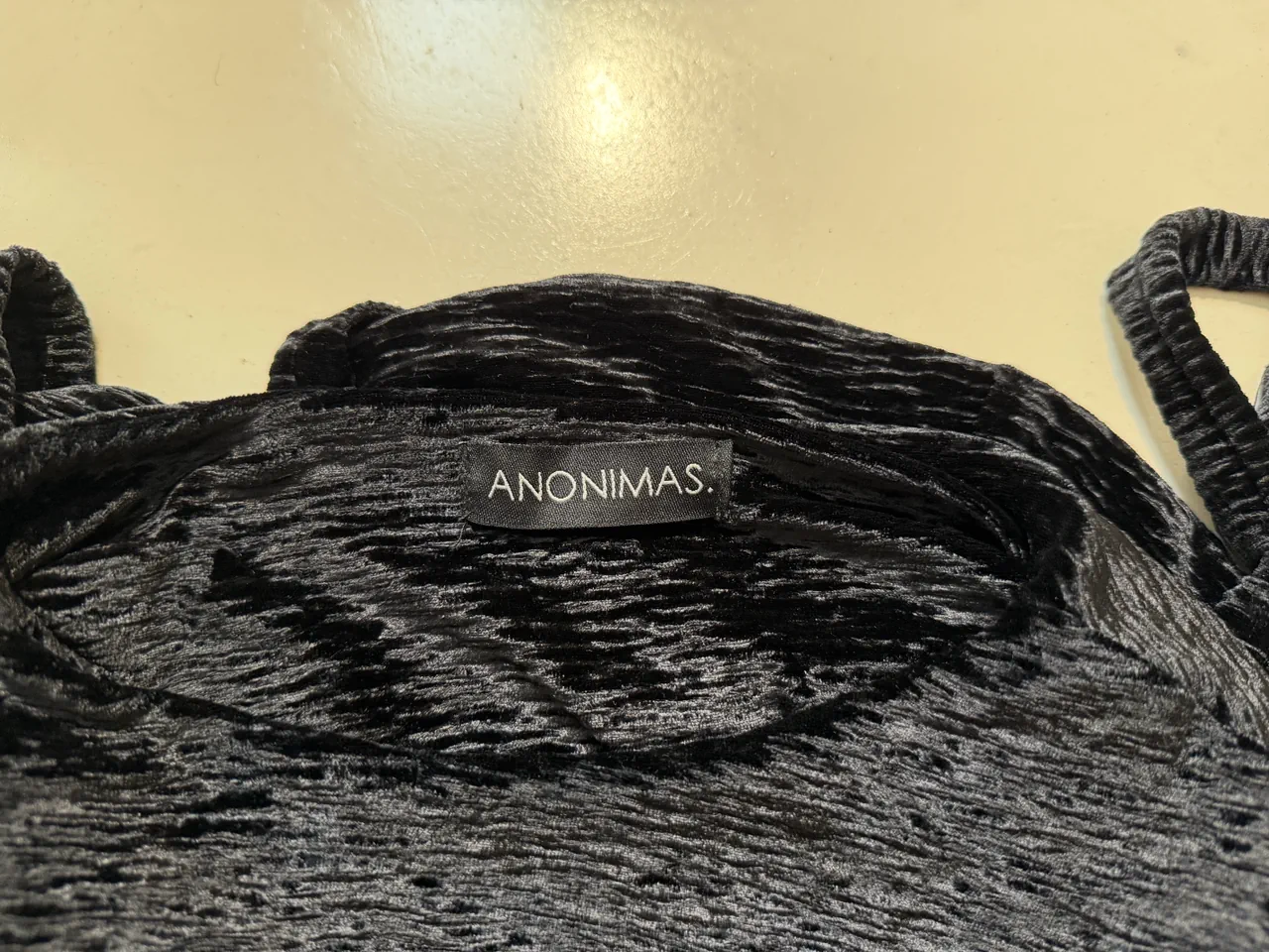 Anonimas · Talle S