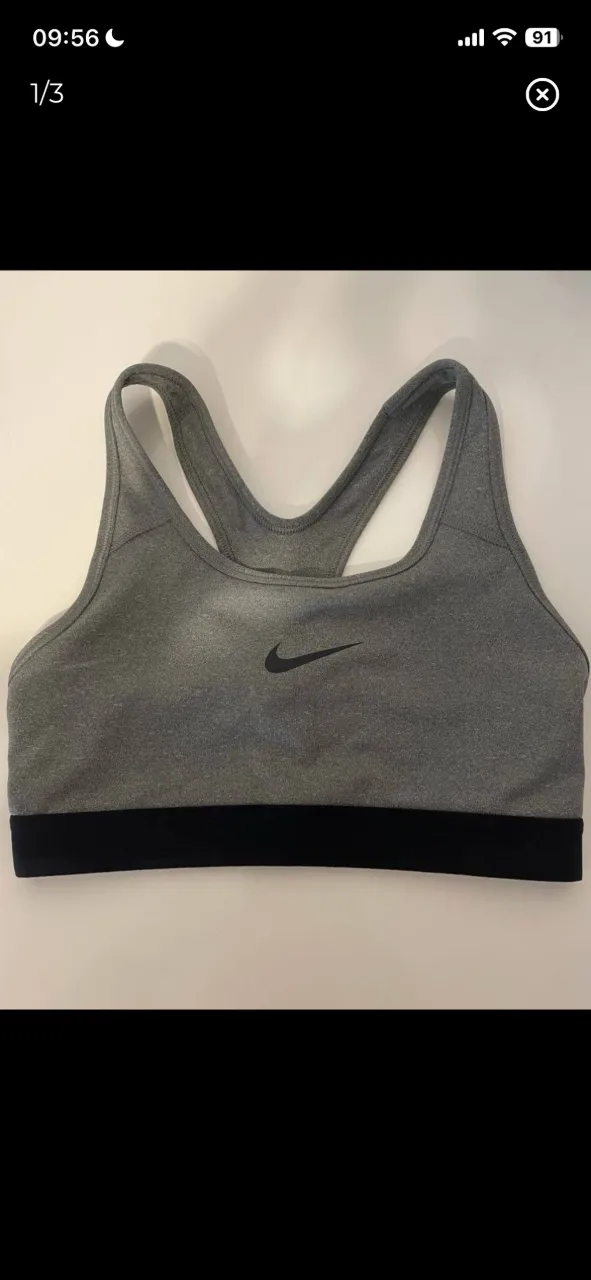Top Nike - imagen 1