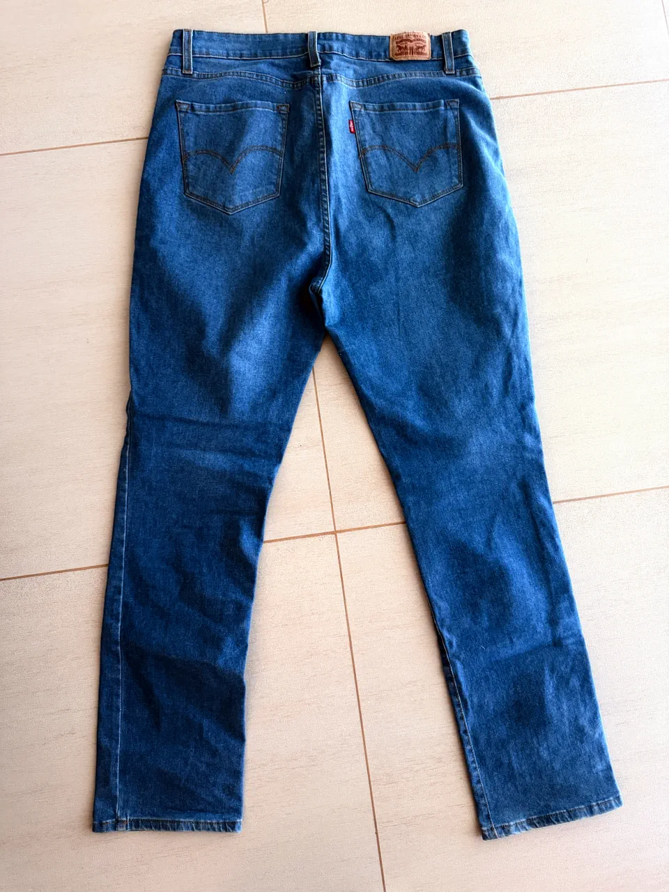 Jean Levi's - imagen 3