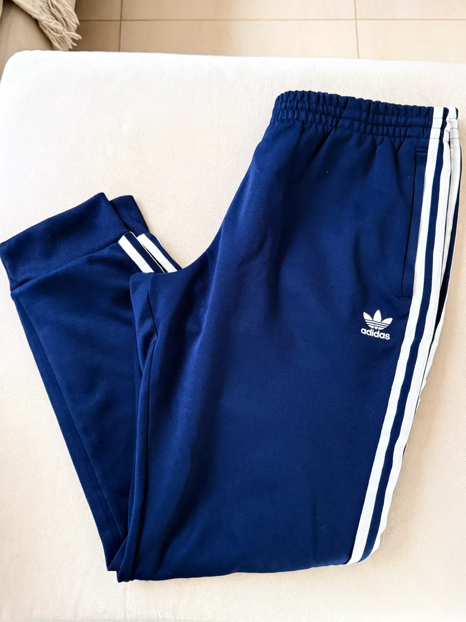 Pantalón adidas Originals - imagen 1