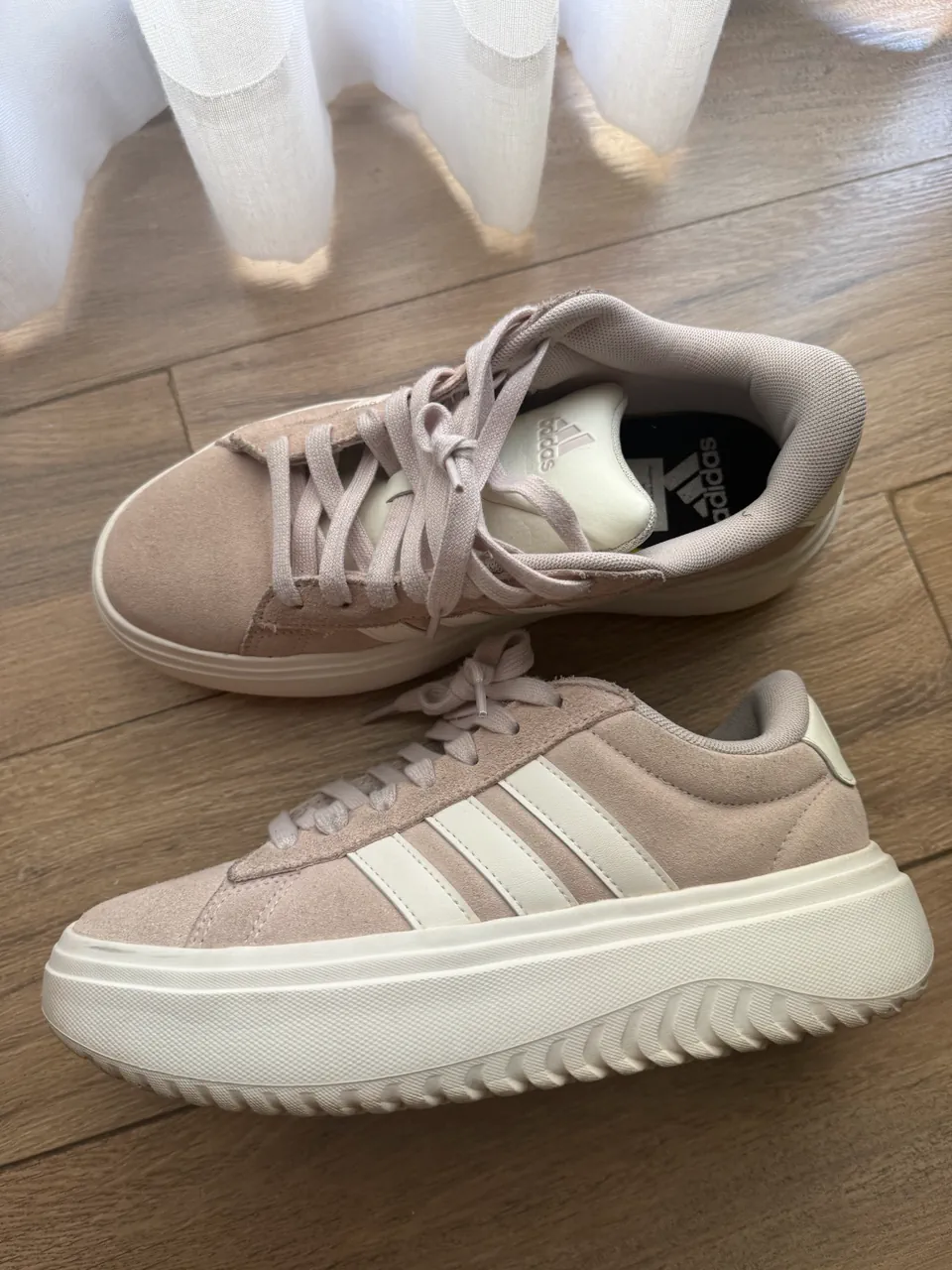 Zapatillas adidas - imagen 1