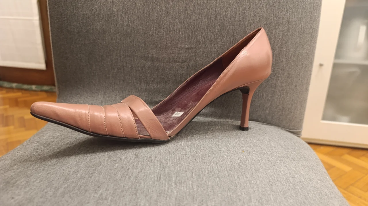 Zara · Talle AR 39