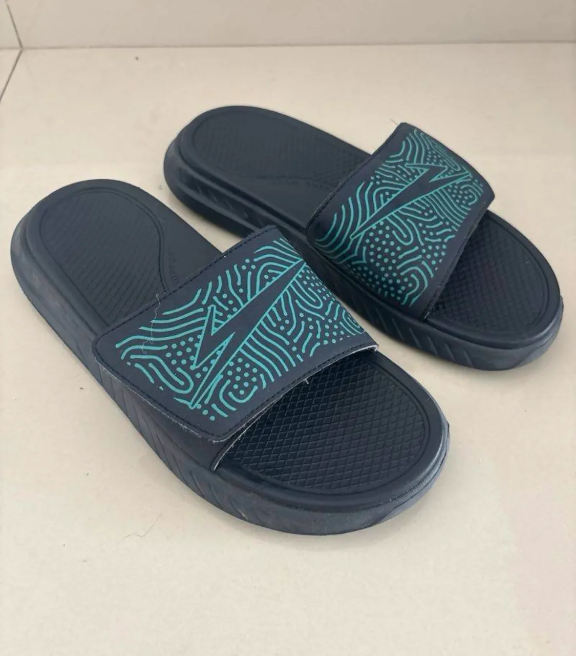 Speedo · Talle AR 42