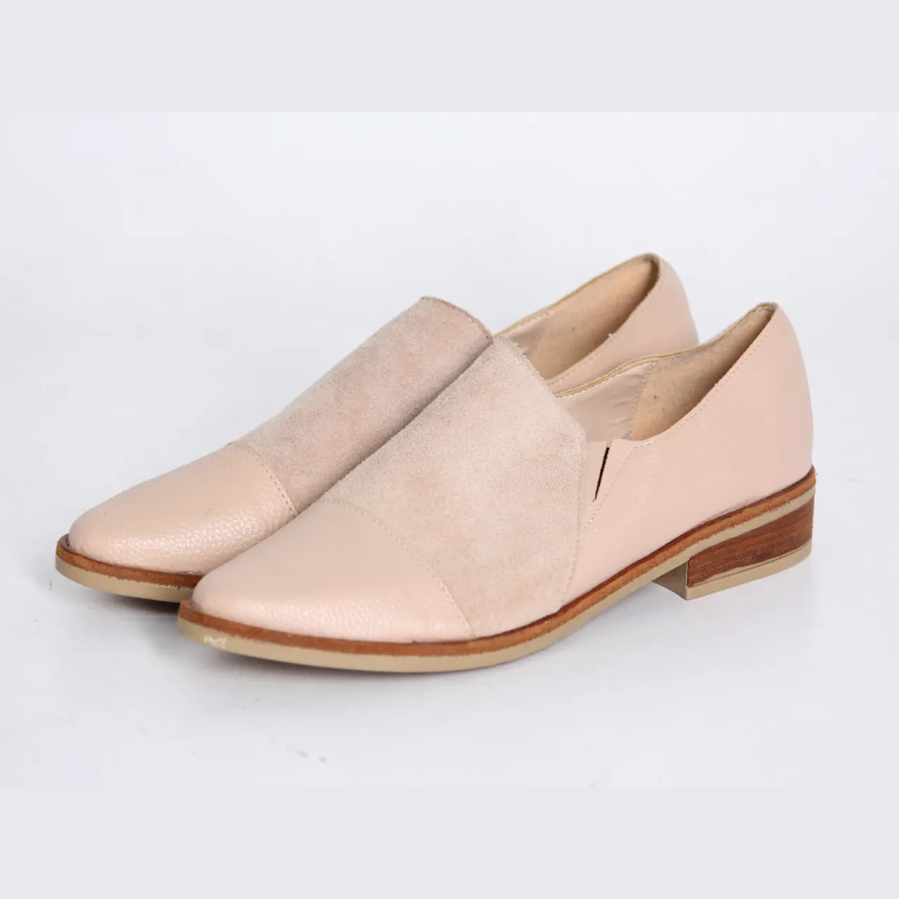Zapatos A ≠ - imagen 1