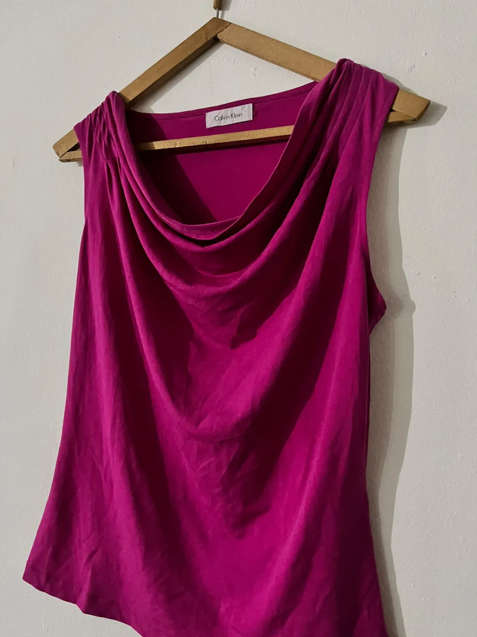 Musculosa Calvin Klein · Talle M