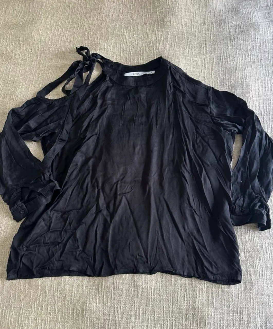 Blusa CHER. · Talle M