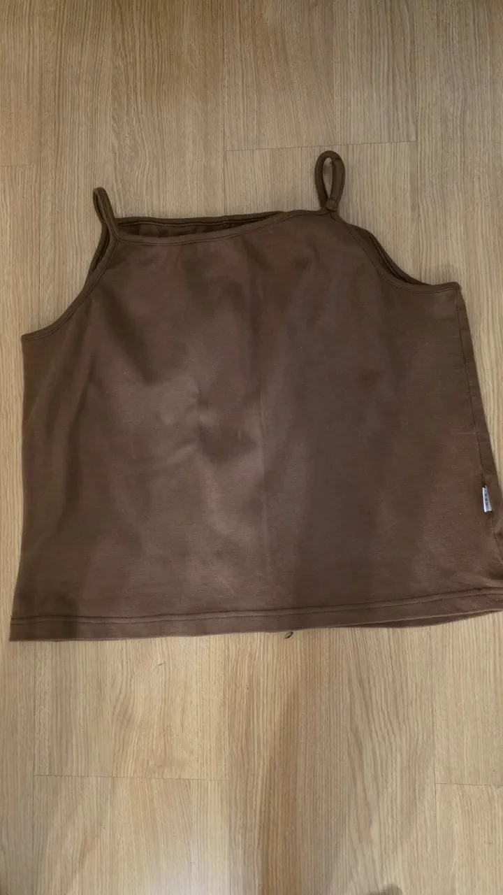 Musculosa NMD · Talle L