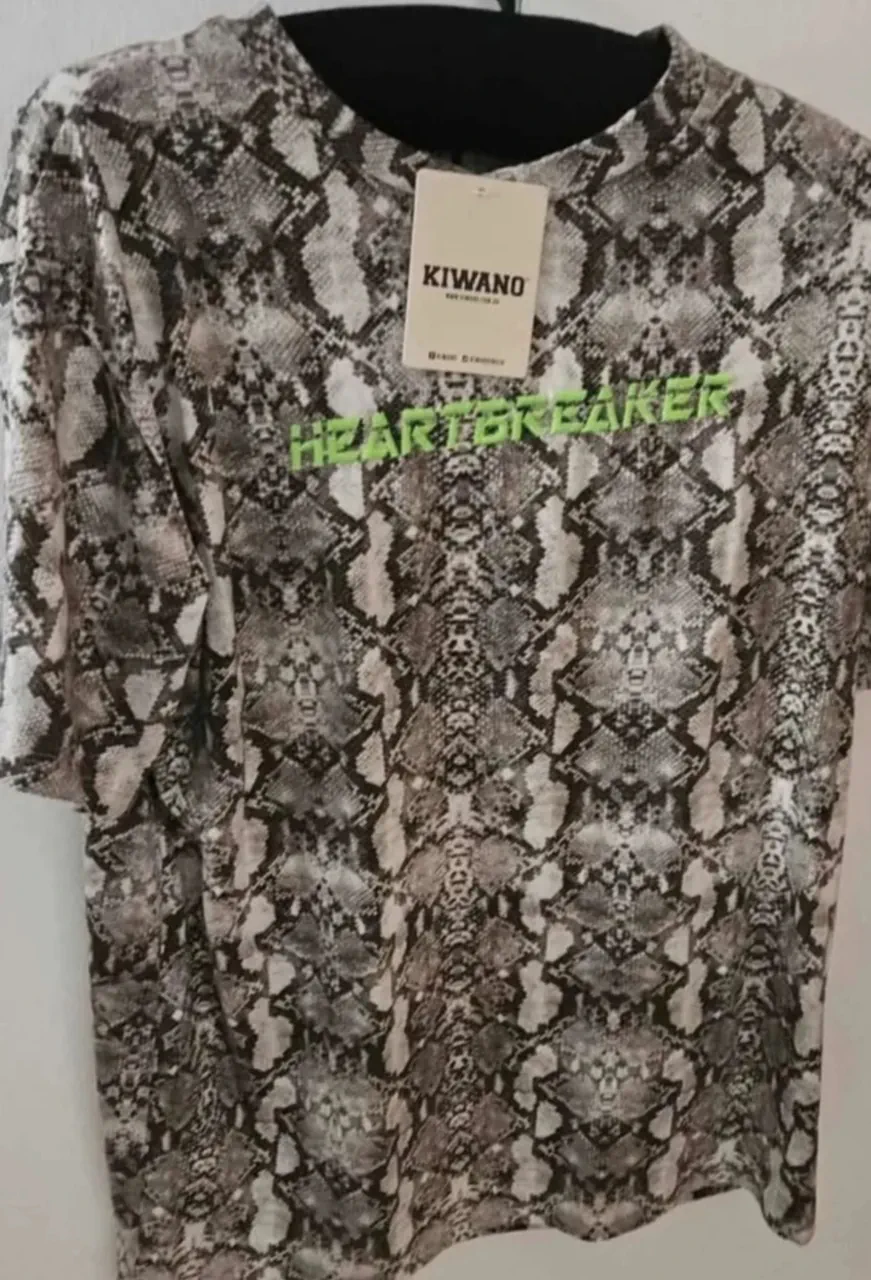 Remera KIWANO - imagen 1