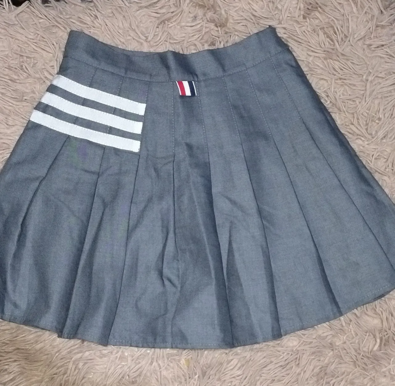 Pollera A ≠ · Talle S