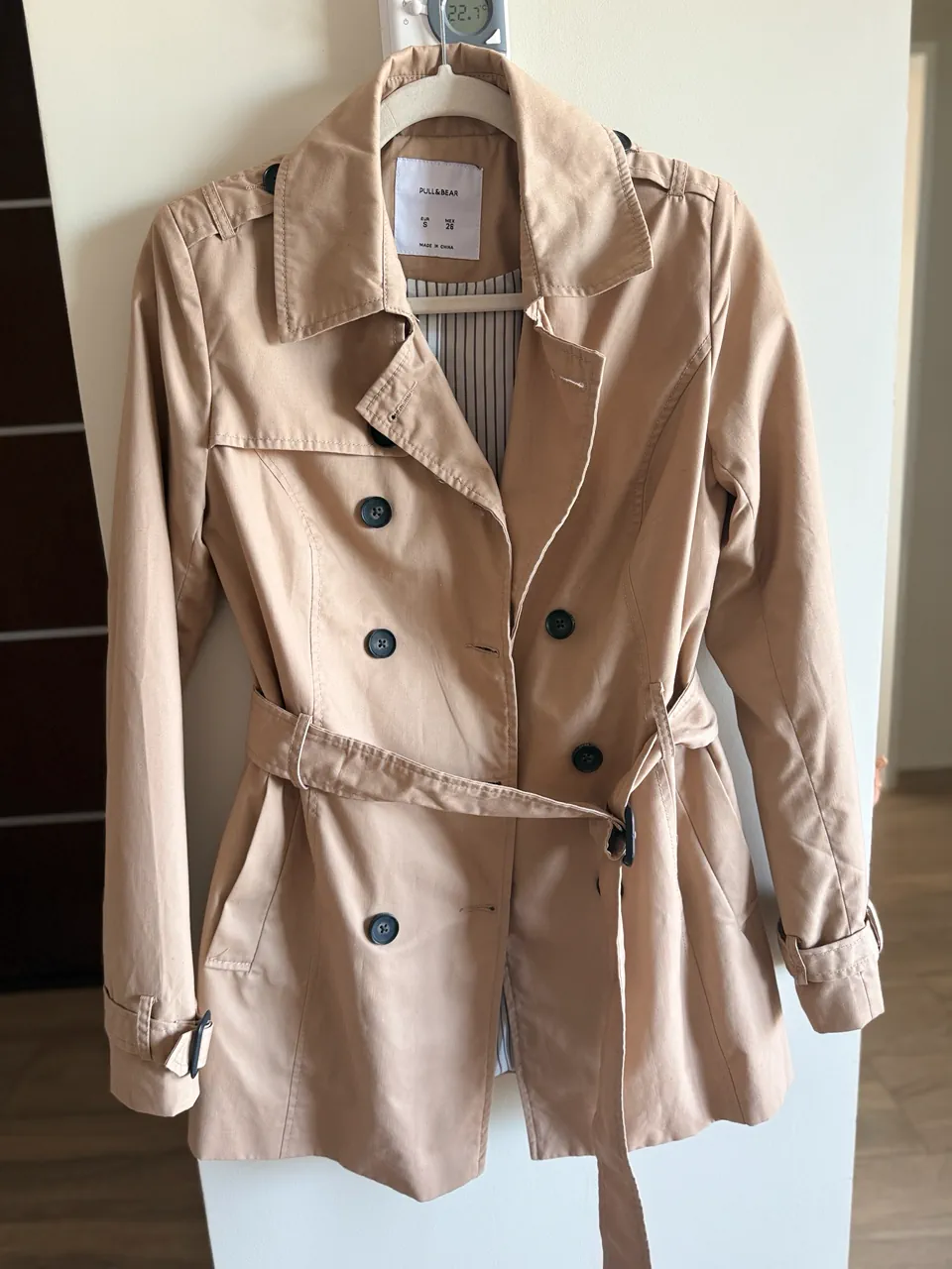 Trench Pull & Bear - imagen 1