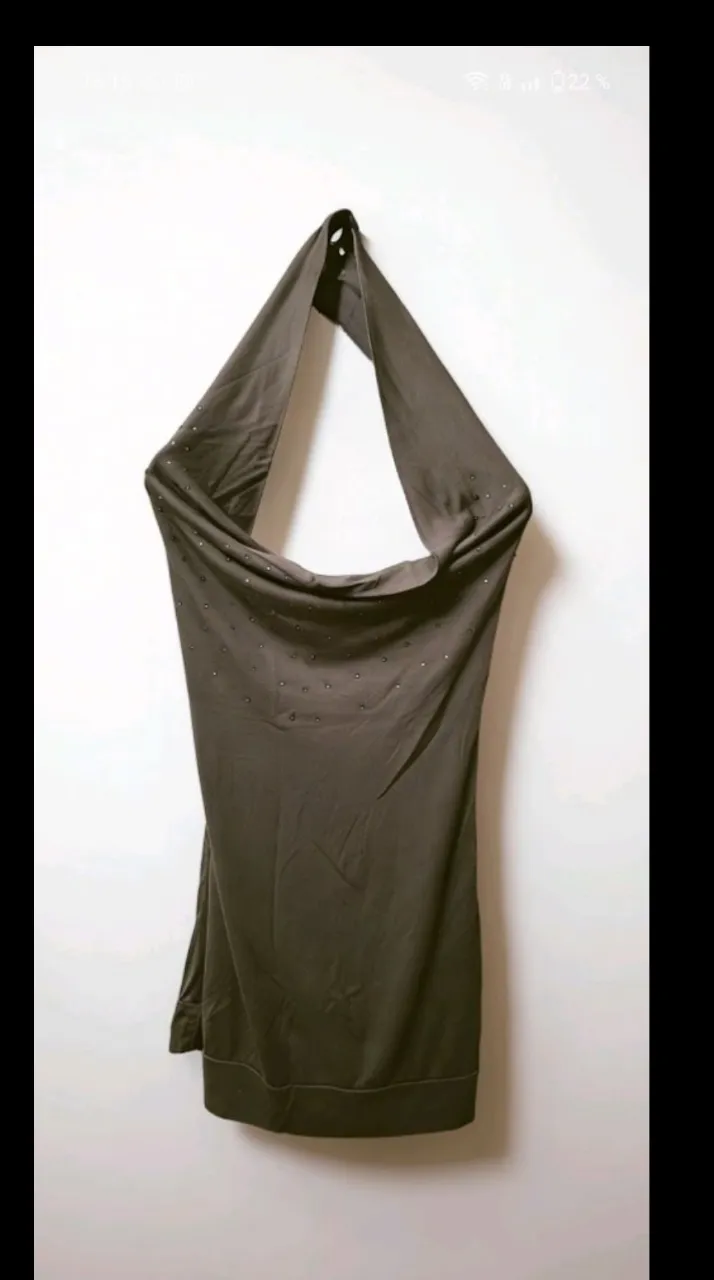 Top A ≠ · Talle L