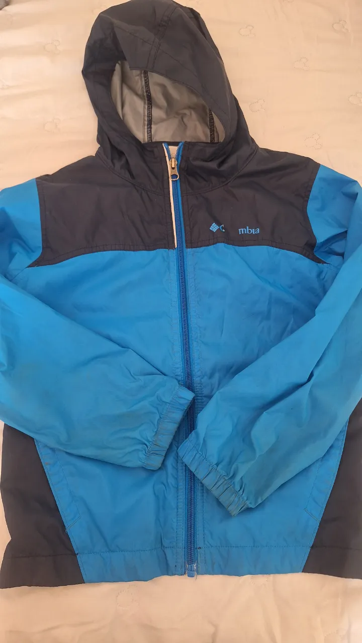 Rompeviento Columbia · Talle 6 años / 116 cm