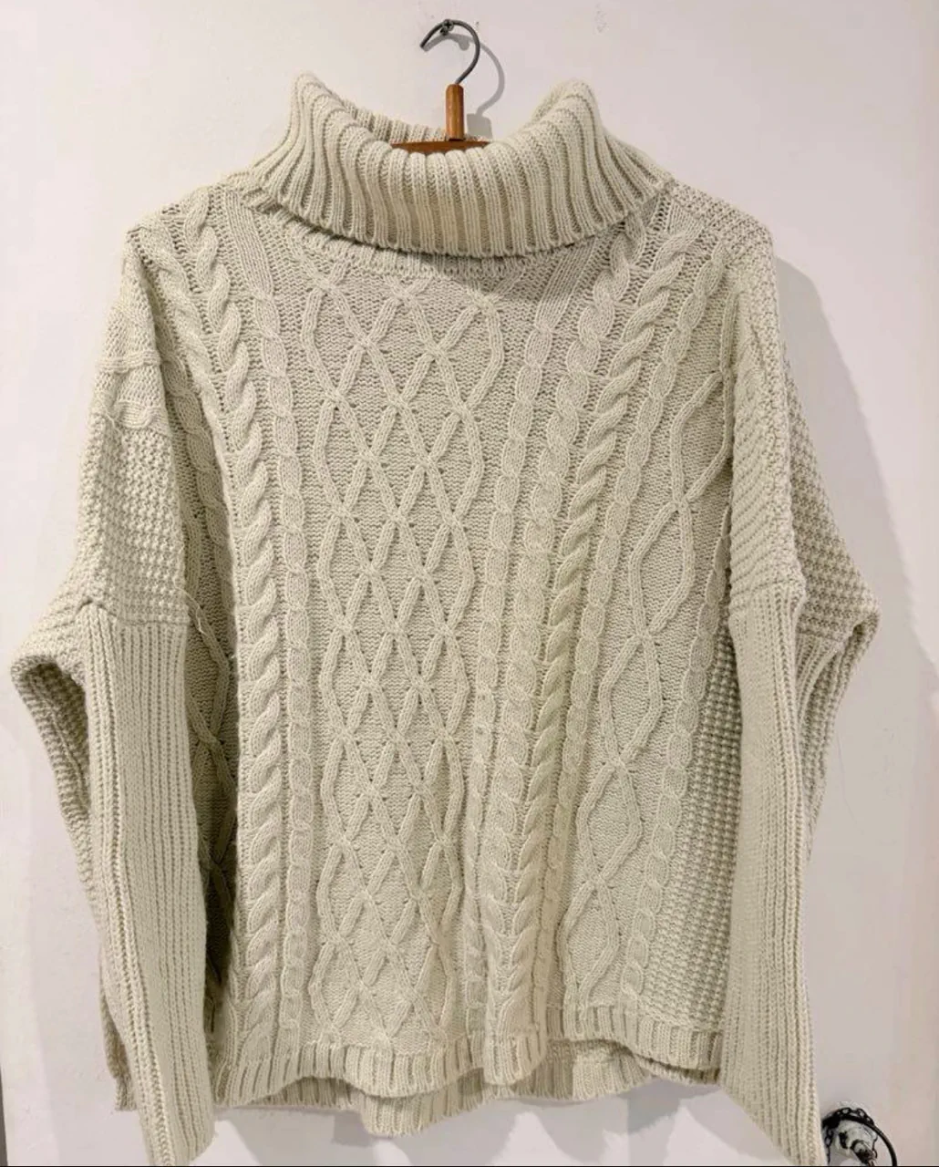 Polera Cuesta Blanca · Talle M
