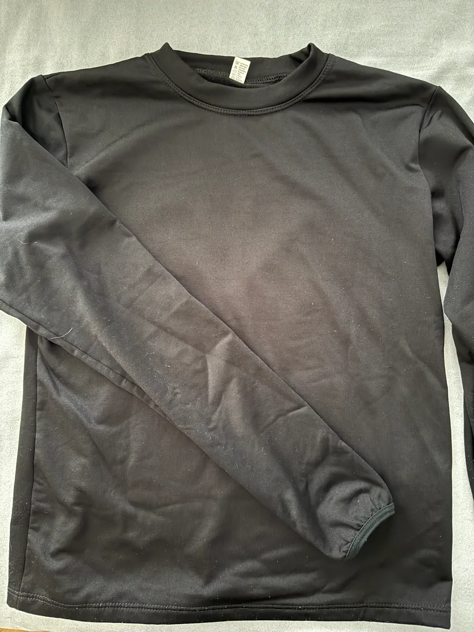 Remera Flores, avellaneda · Talle S