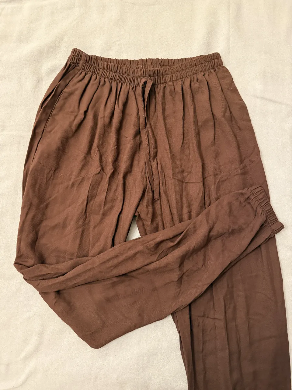 Pantalón Flores, avellaneda · Talle S