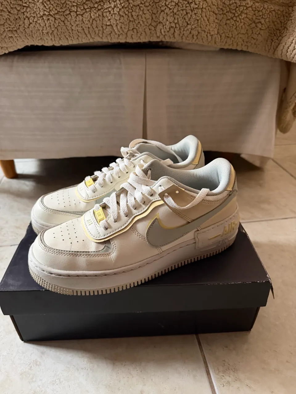 Nike · Talle AR 40