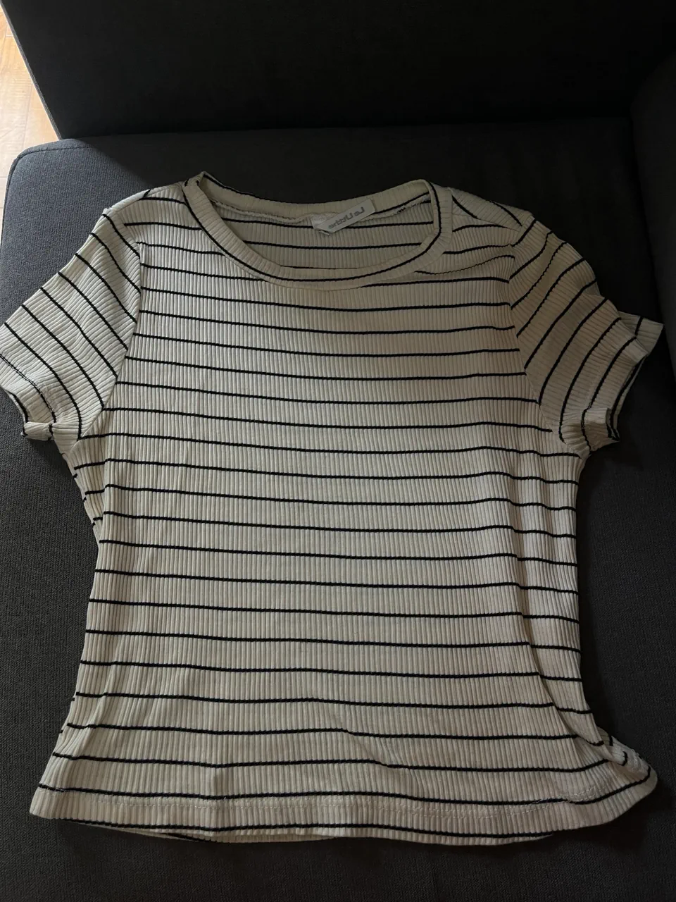 Remera Le Utthe - imagen 1