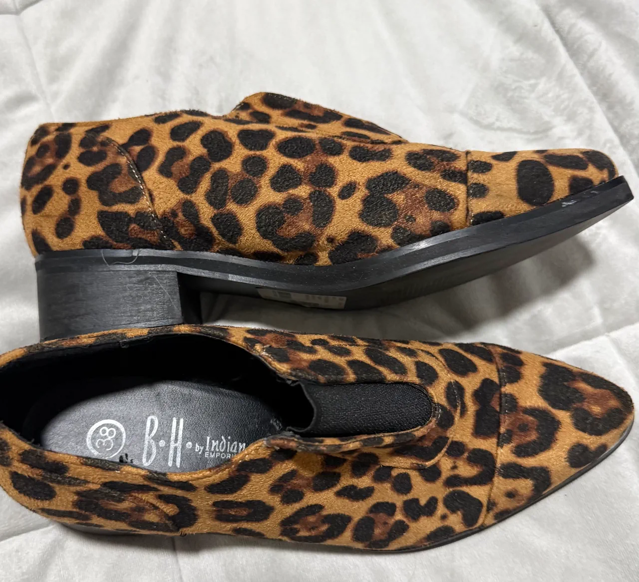 B.H. by Indian · Talle AR 38