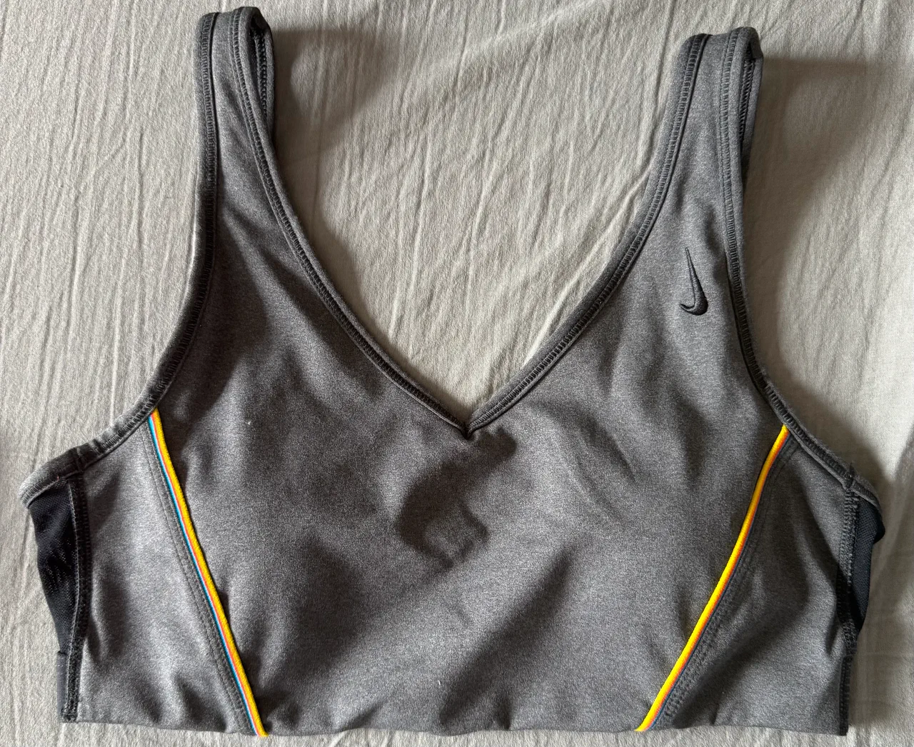 Nike · Talle L