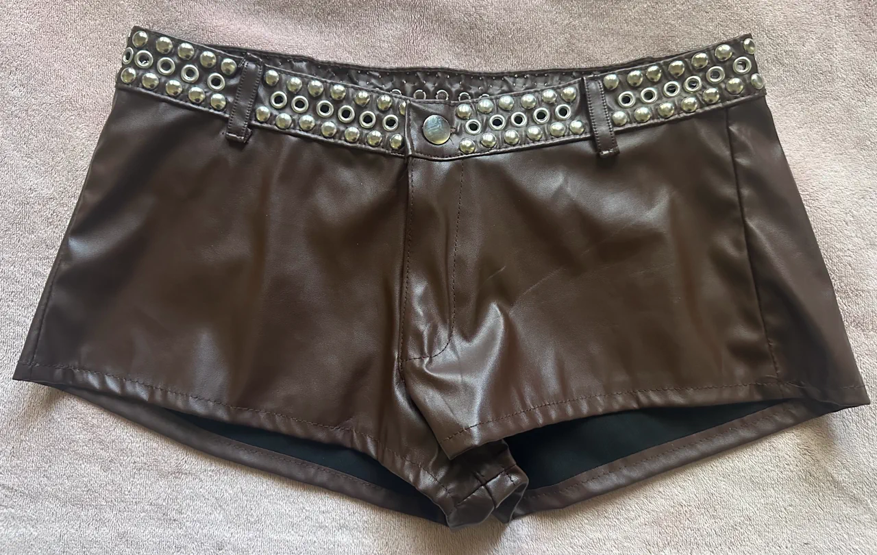 Short Showroom · Talle S