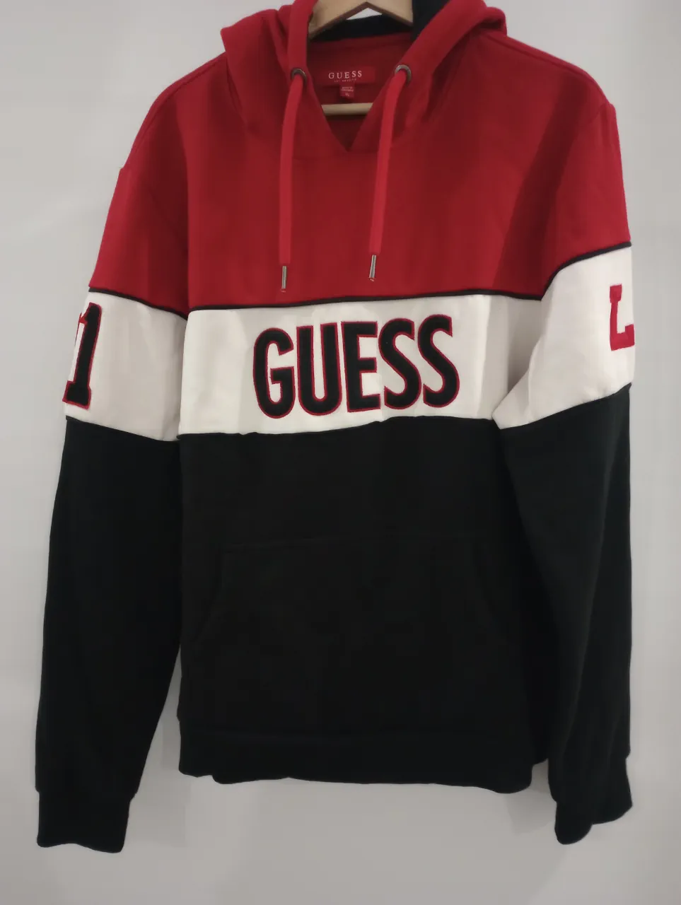 GUESS · Talle XL