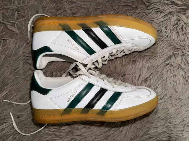 adidas · Talle AR 36