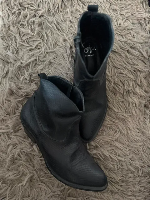 Sofia Sarkany · Talle AR 36