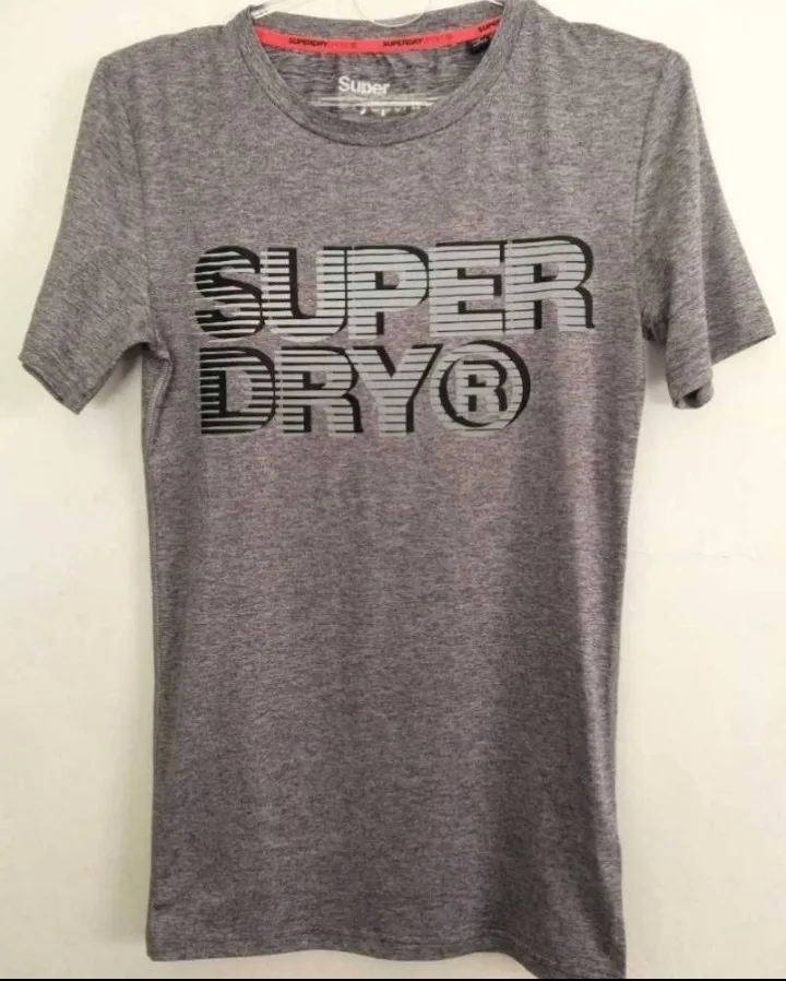 Remera Superdry - imagen 1
