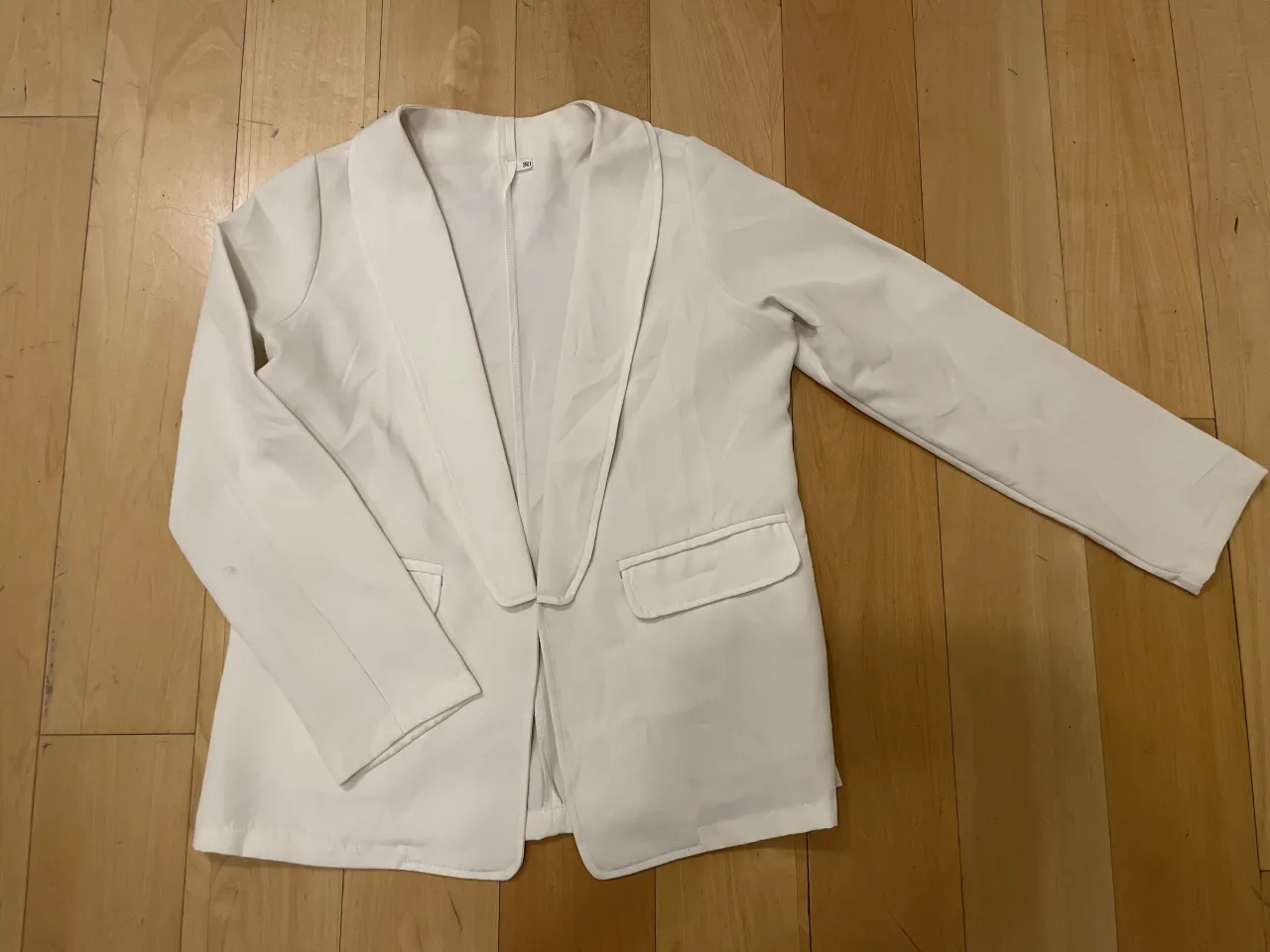 Blazer A ≠ - imagen 1
