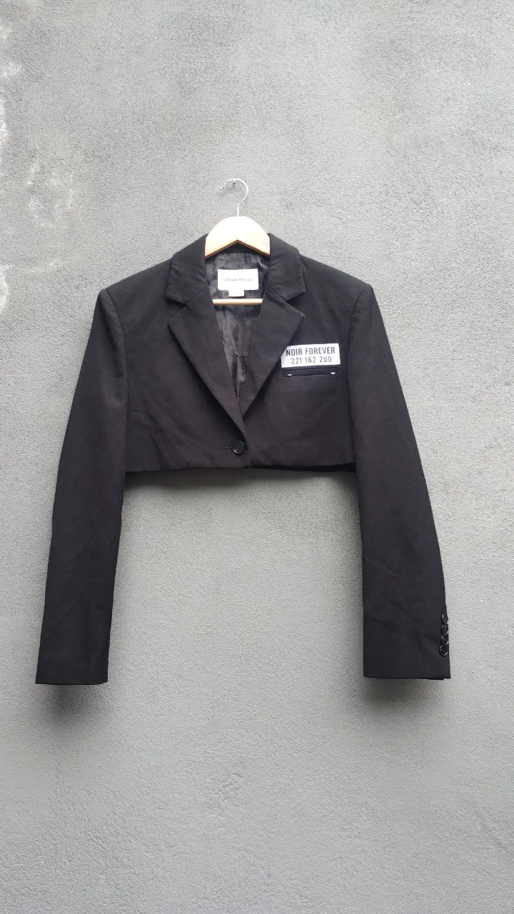 Blazer Urban Revivo · Talle M